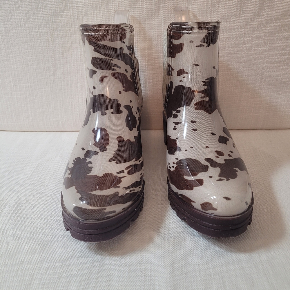 London Fog Collection Women's Koa Ankle Chelsea Style Cow Print Rain Boots